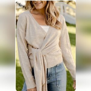Neuflora Birchwood Sweater
